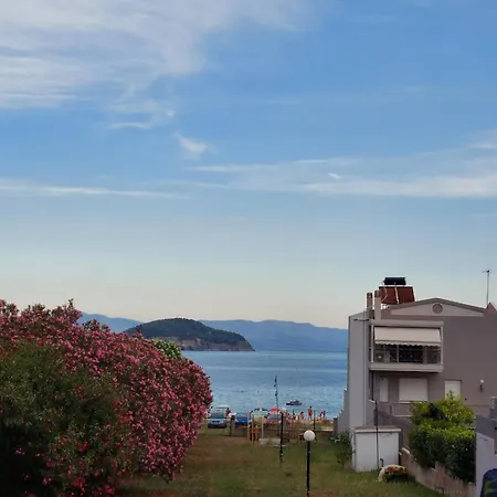 Apartman Aloe Nea Iraklitsa