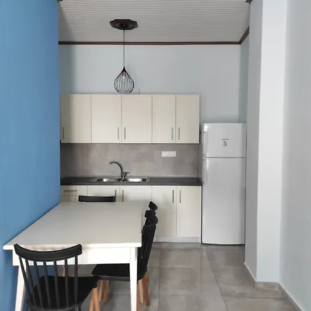 Apartman Aloe Nea Iraklitsa